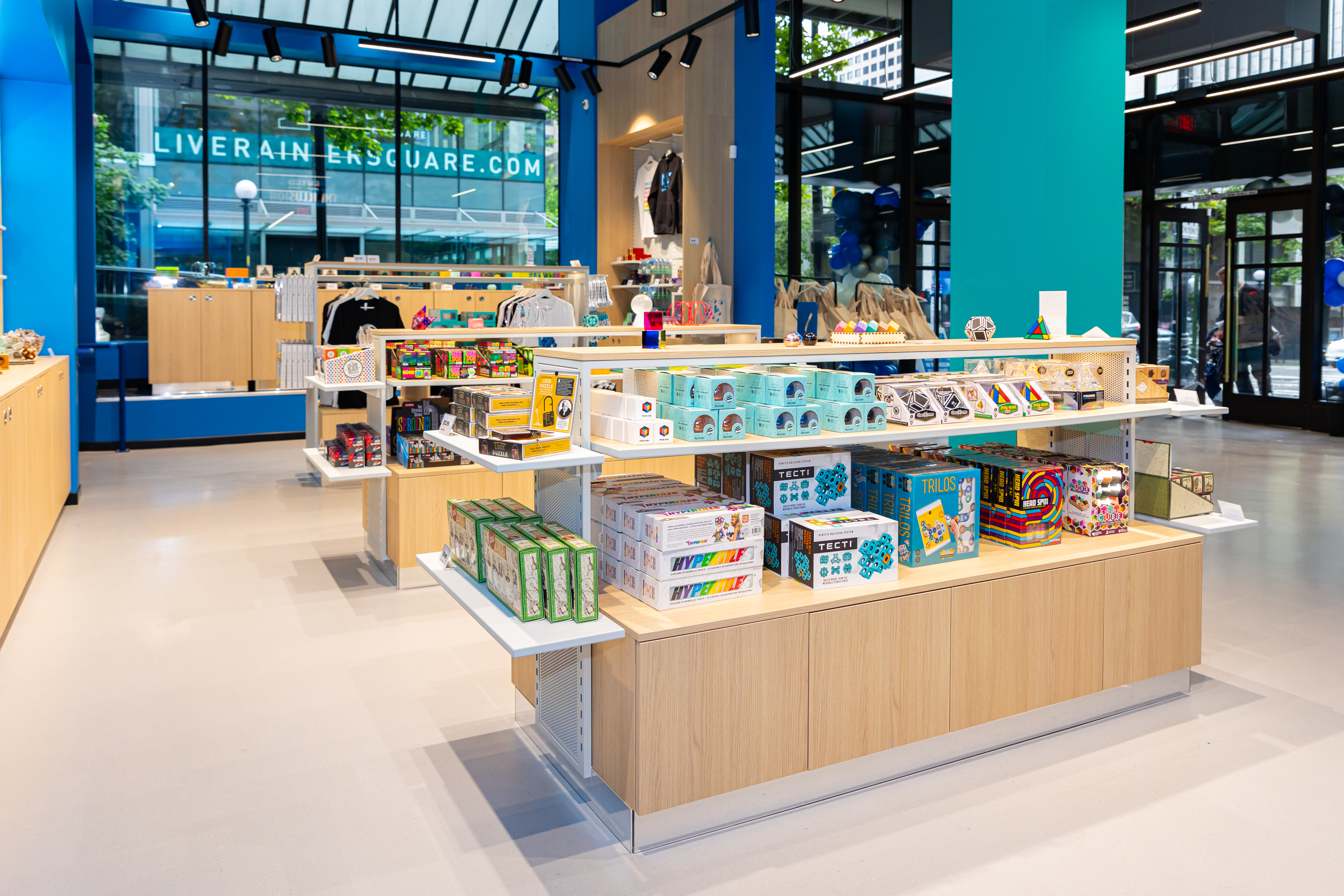 MOI Seattle Shop 5